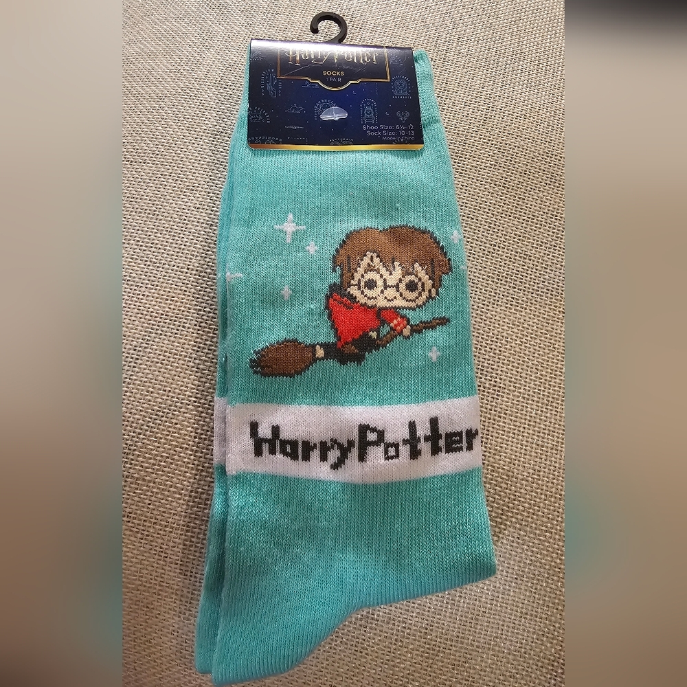 Harry Potter Mint Green Socks Shoe Size 6.5 - 12 NWT